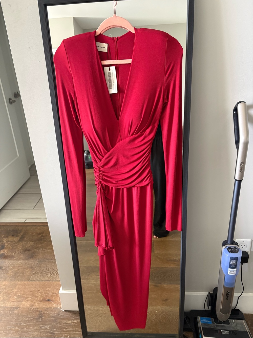 Women's Red Long-Sleeve V-Neck Ruched Midi Dress